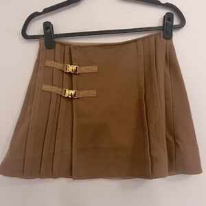 ARE YOU AM I silk lined thick wool double gold buckle slit mini skirt size 6